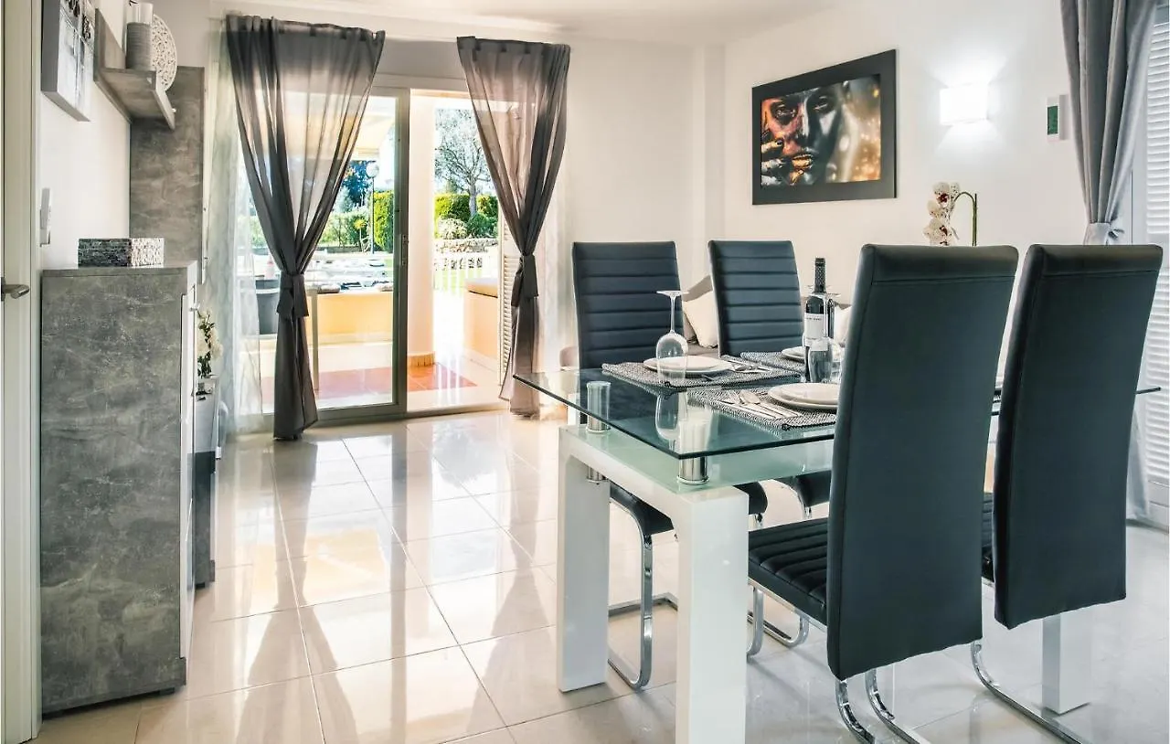 Awesome Apartment In Cala Bona With Kitchen 0*, Cala Bona (Mallorca)